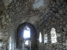 Το εσωτερικό της Χριστιανικής Εκκλησίας που έχει μείνει στην Πάρλα
